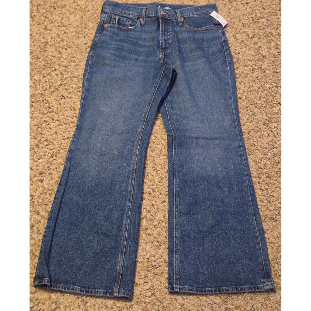 NWT Old Navy Mid-Rise Loose Boot-Cut Jeans Women's Size 8 Petite Blue